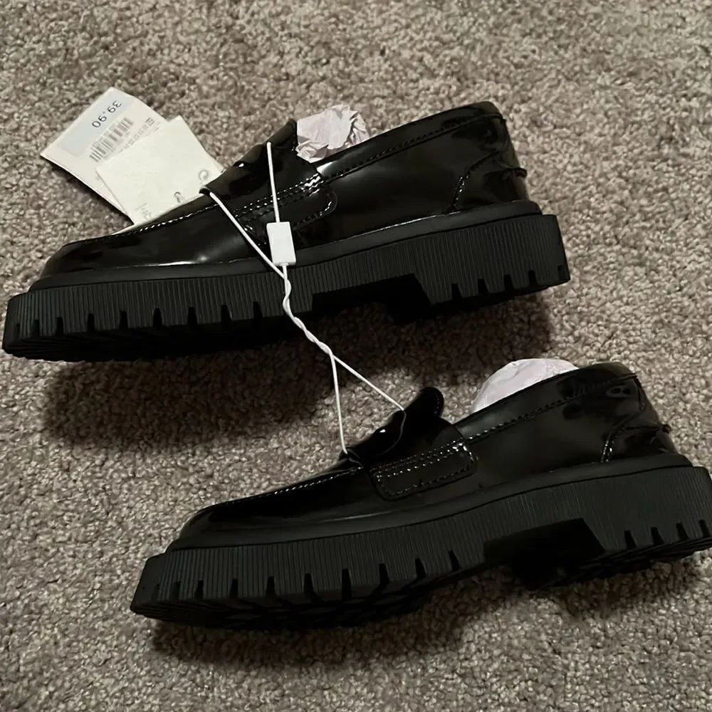 Zara Loafers - Picture 5 of 6